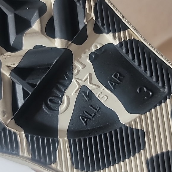 CONVERSE CHUCK TAYLOR 70's OX SNEAKERS GIRAFFE PRINT BROWN ARCHIVE CASUAL SHOE 5 - Picture 5 of 12